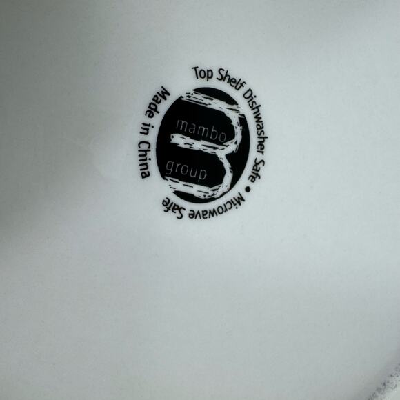 Mambo Group The Giving Plate Ceramic Glazed 9" Holiday Christmas Plate - Picture 5 of 5